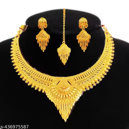 Daily wear Necklace With Earrings And Maangtika Jewellery Set